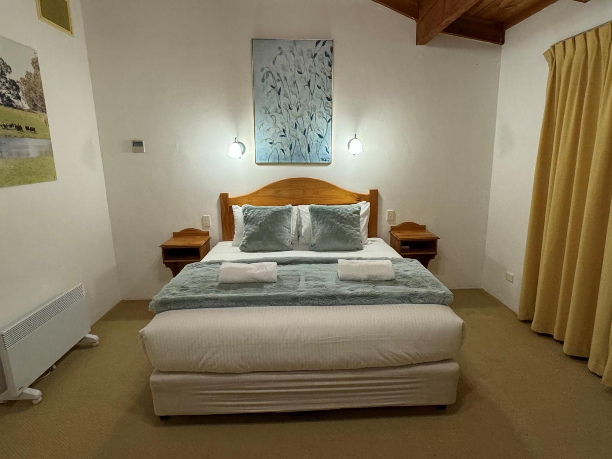 Coonawarra Place Motor Inn Bagian luar foto